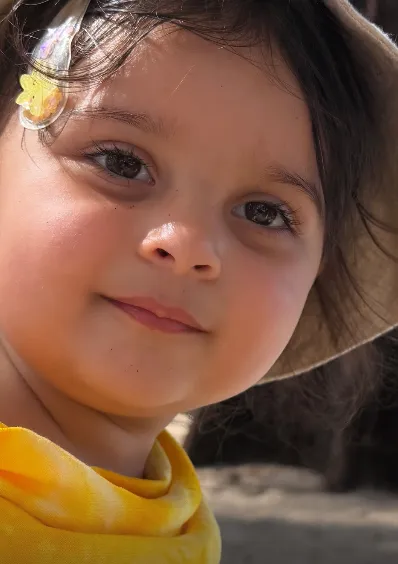 Дочь Равшаны Курковой на курорте