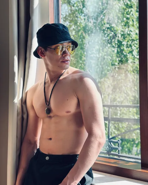 Никита Кологривый рассказал, какие девушки ему нравятся