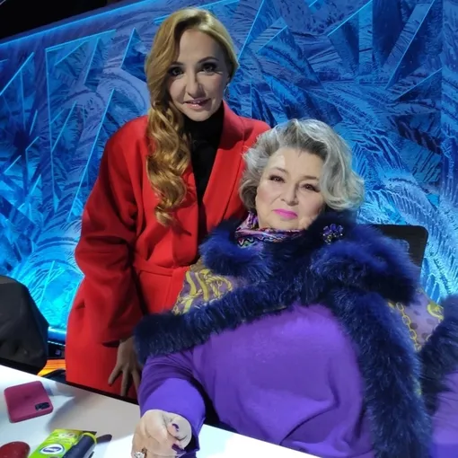 Татьяна Тарасова поздравила Татьяну Навку