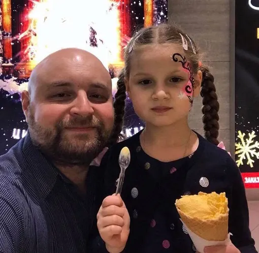 Муж Бирюковой с дочерью Муж Бирюковой с дочерью