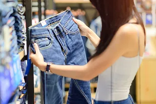 Как определить размер джинсов