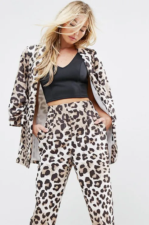 Костюм ASOS, брюки — 2890 рублей, блейзер — 3490 рублей Костюм ASOS, брюки — 2890 рублей, блейзер — 3490 рублей