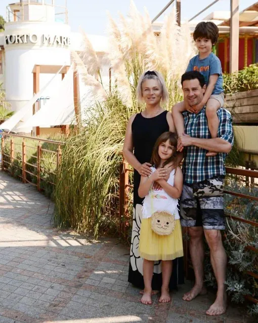 Антон Макарский с семьей Антон Макарский с семьей