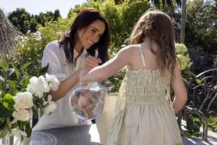 Меган Маркл возмутила королевскую семью, выпустив свечи в честь дочери Лилибет и сына Арчи