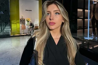 Юлия Вавилова впервые вышла на связь после ареста Павла Дурова, опубликовав фото из Парижа Юлия Вавилова впервые вышла на связь после ареста Павла Дурова, опубликовав фото из Парижа