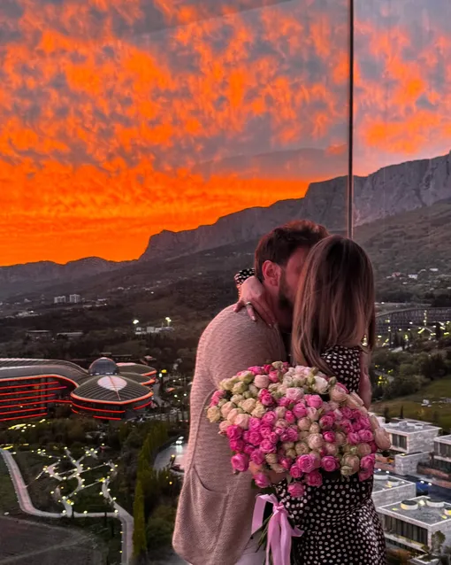 Петр Дранга сделал предложение Агате Муцениеце