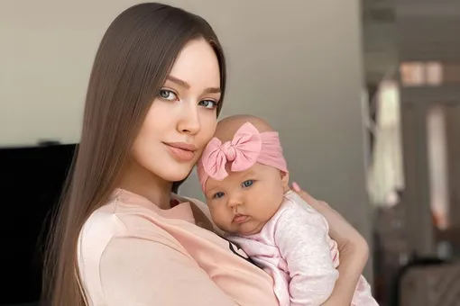 «Евочка улыбашка еще та»: Костенко раскрыла умилительные факты о младшей дочери «Евочка улыбашка еще та»: Костенко раскрыла умилительные факты о младшей дочери