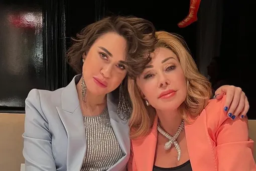 «Я его выгнала, он ей не пара»: Любовь Успенская вынудила дочь расстаться с бойфрендом «Я его выгнала, он ей не пара»: Любовь Успенская вынудила дочь расстаться с бойфрендом