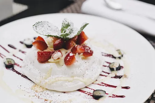 Летняя терраса «Vicolo» в гостинице Марриотт Ройал Аврора вновь открыта Летняя терраса «Vicolo» в гостинице Марриотт Ройал Аврора вновь открыта