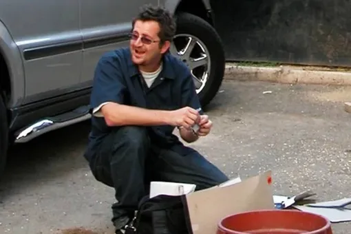 Раскрыта личность таинственного уличного художника Бэнкси Раскрыта личность таинственного уличного художника Бэнкси