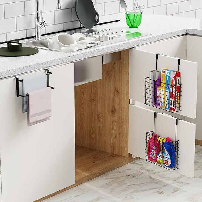 How to properly organize the kitchen sink area so that everything is within reach