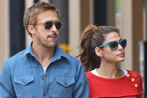 «Мамочки его обожают»: Райан Гослинг с женой Евой Мендес и двумя дочерьми переехали из США в Лондон «Мамочки его обожают»: Райан Гослинг с женой Евой Мендес и двумя дочерьми переехали из США в Лондон