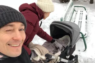 Сергей Безруков выложил трогательное видео старшей дочери с новорожденным братом Сергей Безруков выложил трогательное видео старшей дочери с новорожденным братом