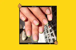 Бесконечный френч: 10 ярких и красивых дизайнов маникюра, который подойдет любой длине и форме пальцев Бесконечный френч: 10 ярких и красивых дизайнов маникюра, который подойдет любой длине и форме пальцев