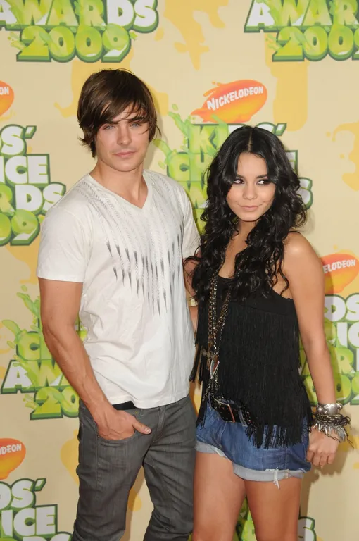 Зак Эфрон биография