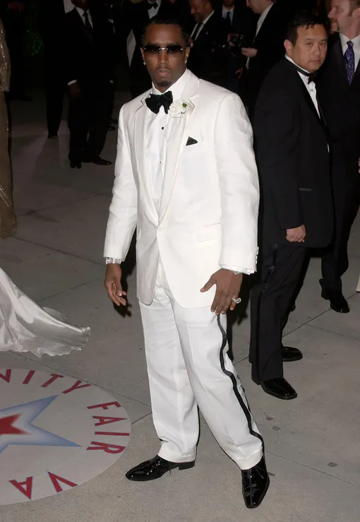 Пи Дидди находится за решеткой Пи Дидди находится за решеткой