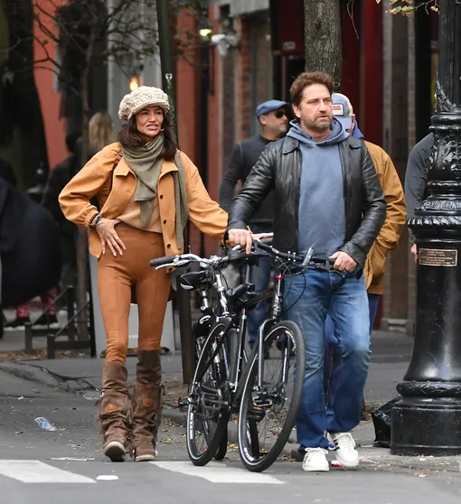 Морган Браун и Джерарда Батлера заметили в Нью-Йорке Морган Браун и Джерарда Батлера заметили в Нью-Йорке