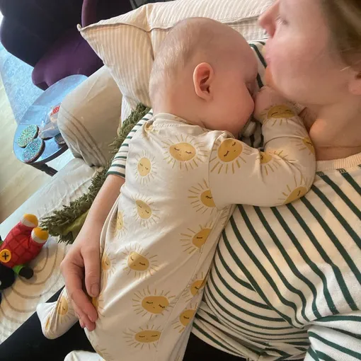 Эмили Атак заявила, что мечтала о ребенке всю свою жизнь