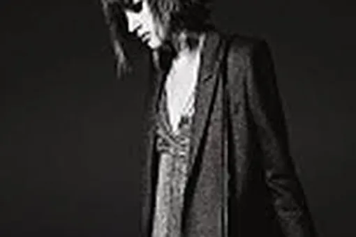 Видео осенне-зимней рекламной кампании Saint Laurent Видео осенне-зимней рекламной кампании Saint Laurent