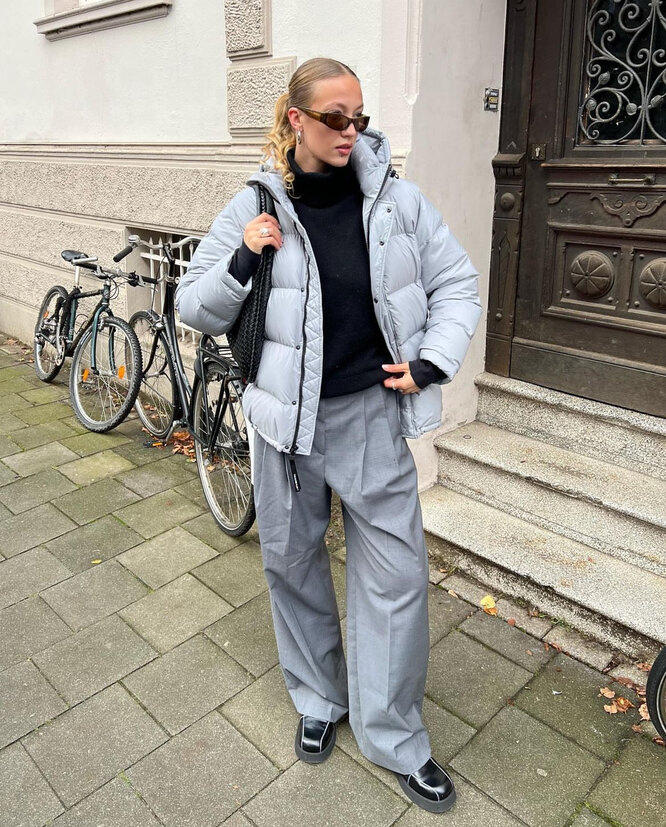 Клетчатые брюки с ботинками. Спортивные штаны с ботинками женский. Брюки с зимними ботинками женские. Ботинки под короткие брюки. Что надевать под штаны зимой.