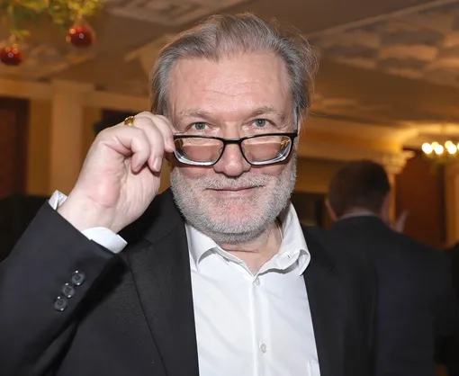 Владимир Симонов прожил 68 лет Владимир Симонов прожил 68 лет