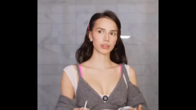 Нажми и смотри