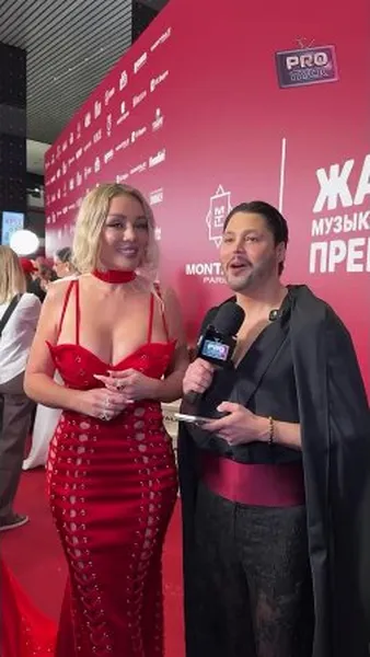 Нажми и смотри