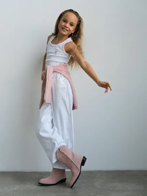 Мария примерила стильные образы