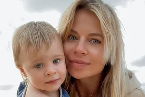 «Я родила обаятельную девочку»: звезда фильма «Умная Маша» Ольга Рыжкова показала дочь от Ростислава Хаита «Я родила обаятельную девочку»: звезда фильма «Умная Маша» Ольга Рыжкова показала дочь от Ростислава Хаита