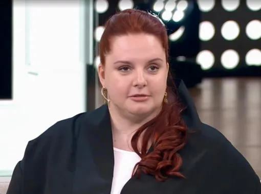 Александра Смолякова с юмором рассказала о себе Александра Смолякова с юмором рассказала о себе