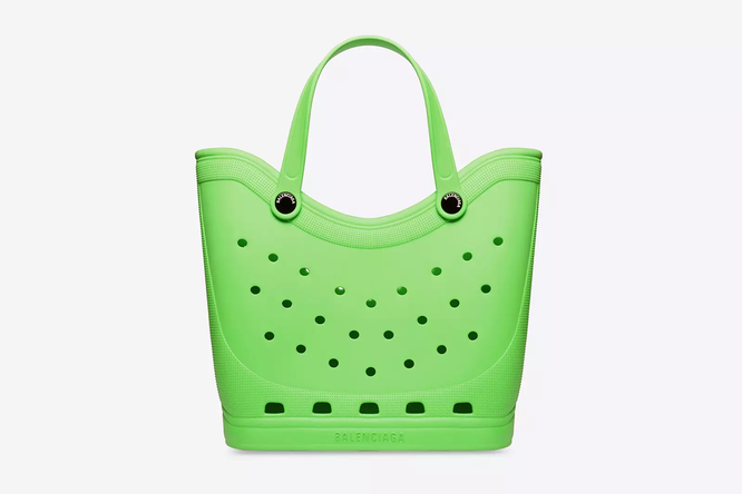balenciaga x crocs