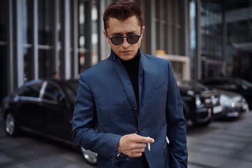 Личная жизнь Павла Прилучного интересует поклонников не меньше, чем его фильмография Павел Прилучный биография