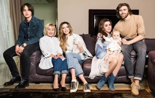 Семья Анастасии Заворотнюк