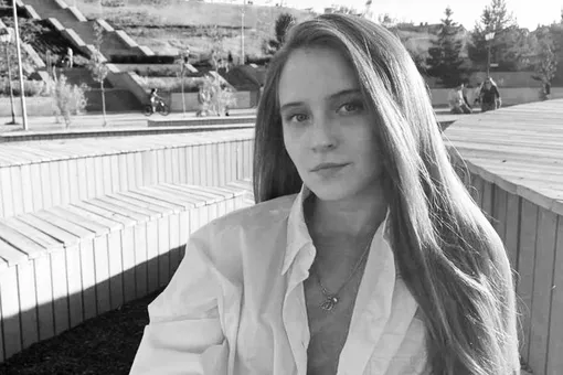 «Осколки прошили машину»: муж погибшей в такси при атаке БПЛА 28-летней Динары рассказал о последних часах ее жизни «Осколки прошили машину»: муж погибшей в такси при атаке БПЛА 28-летней Динары рассказал о последних часах ее жизни