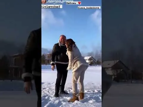 Нажми и смотри