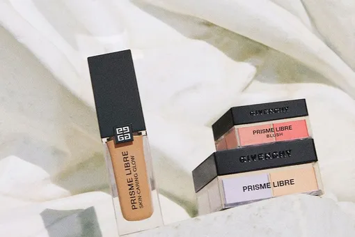 Сияющий тон, румянец и чувственные губы: безупречный макияж с новинками Givenchy Сияющий тон, румянец и чувственные губы: безупречный макияж с новинками Givenchy