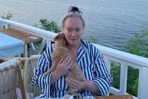 «Меня защитили от нападок»: Лариса Гузеева вышла на связь после скандала с аферами на Бали «Меня защитили от нападок»: Лариса Гузеева вышла на связь после скандала с аферами на Бали