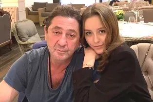 «Изящная фигурка!»: дочь Григория Лепса в бикини снялась у бассейна в Италии «Изящная фигурка!»: дочь Григория Лепса в бикини снялась у бассейна в Италии