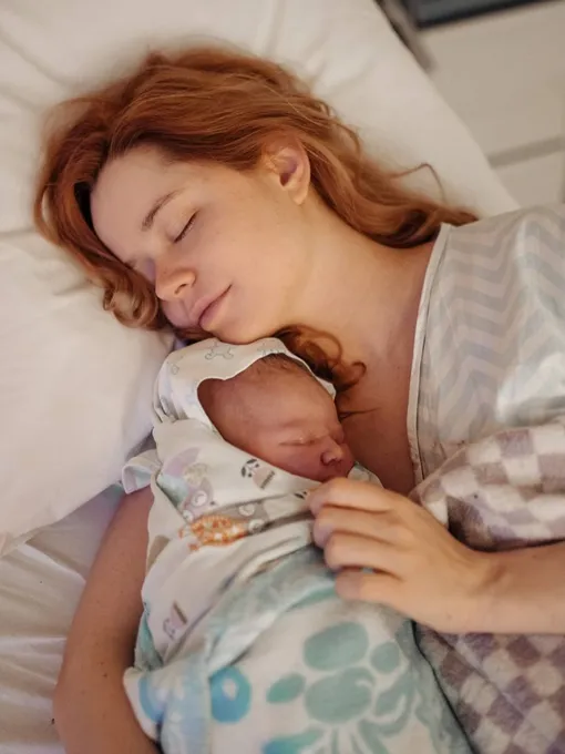Мила Ершова родила сына Мила Ершова родила сына