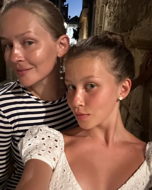 Анна Пересильд с мамой