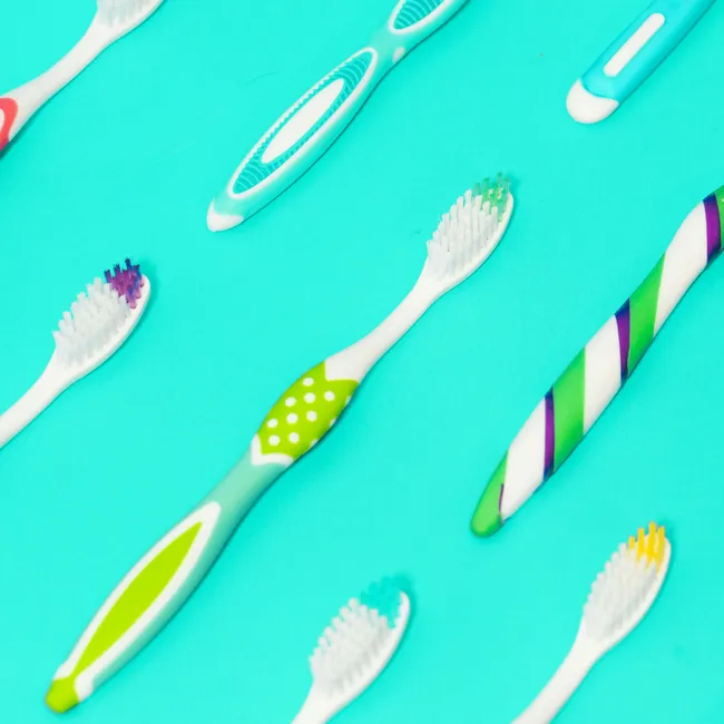 Как правильно чистить зубы: памятка, которая пригодится даже любому взрослому