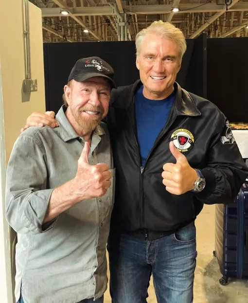 Дольф Лундгрен простился с Чаком Норрисом Дольф Лундгрен простился с Чаком Норрисом