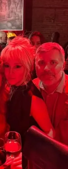 Ольга Медынич вышла в свет с мужем