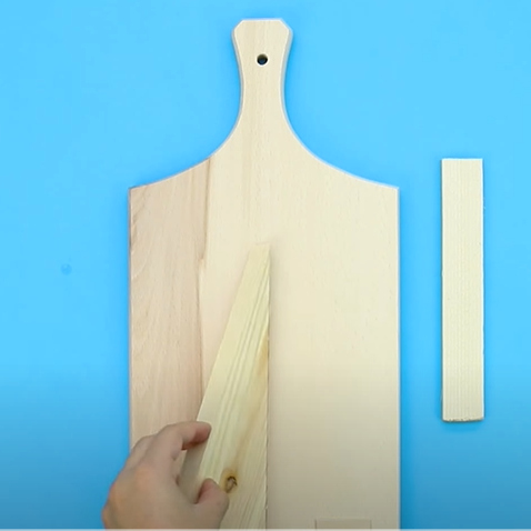 Interesting racks or holders for kitchen utensils