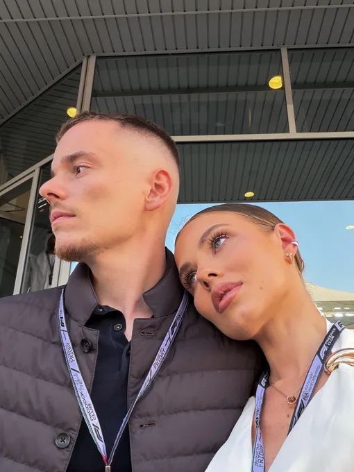 Арсений Шульгин с женой на Гран-при «Формулы-1» Арсений Шульгин с женой на Гран-при «Формулы-1»