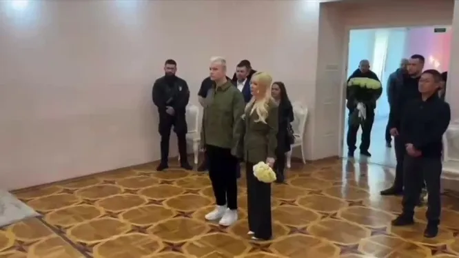 Нажми и смотри Нажми и смотри