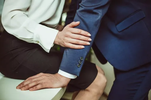 роман на работе роман на работе