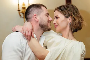 «Качало. Штормило. Были на грани»: Алекса обратилась к мужу в годовщину отношений, напомнив о скандалах