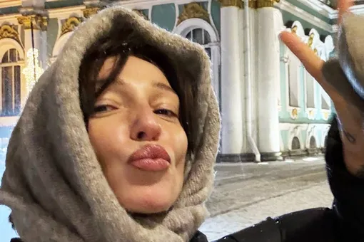 Настя Ивлеева посмеялась над тем, что перепутала Рождество с Пасхой: видео Настя Ивлеева посмеялась над тем, что перепутала Рождество с Пасхой: видео