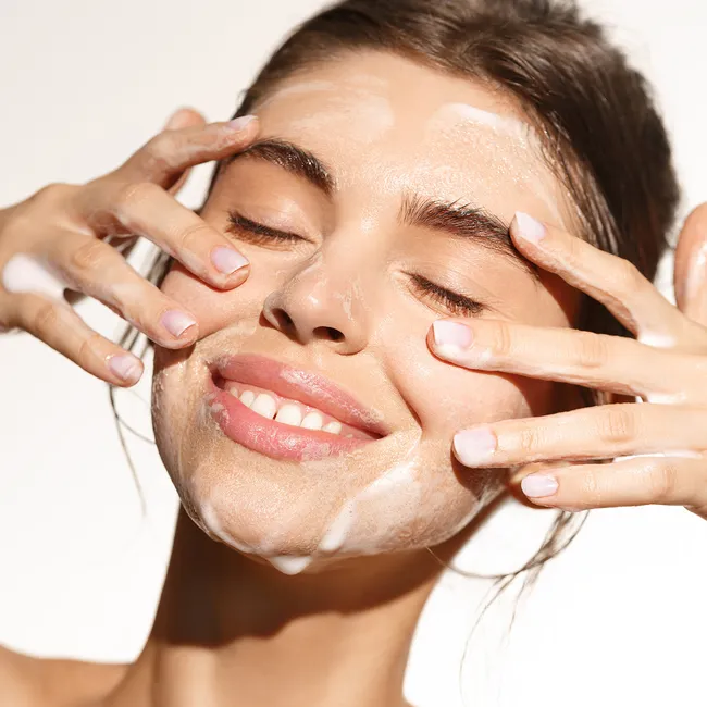 Как избавиться от черных точек на носу: способы, которые можно применить дома